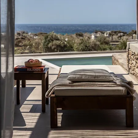 Ela Tinos Aparthotel