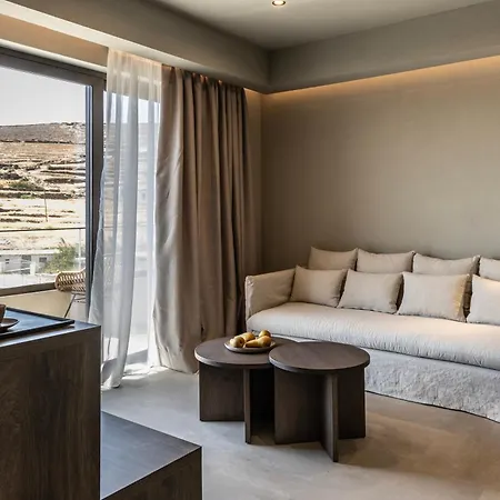 Ela Tinos Hotel apartamentowy 4*