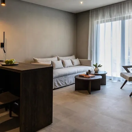 Hotel apartamentowy Ela Tinos Arnados