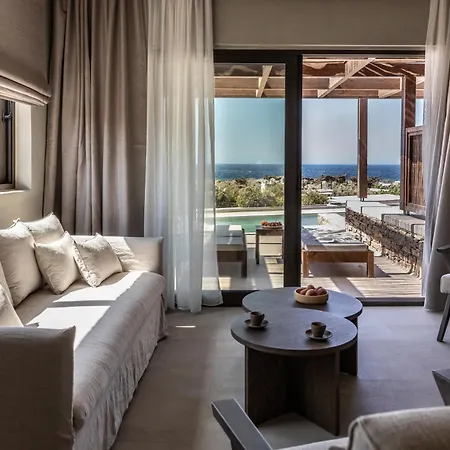 Aparthotel Ela Tinos 4*