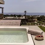 Ela Tinos Arnados