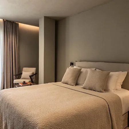 Ela Tinos Lejlighedshotel 4*